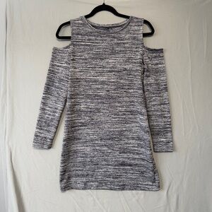 New York & Company Womens Cold Shoulder Dress Size Medium Grey Stretch Normcore